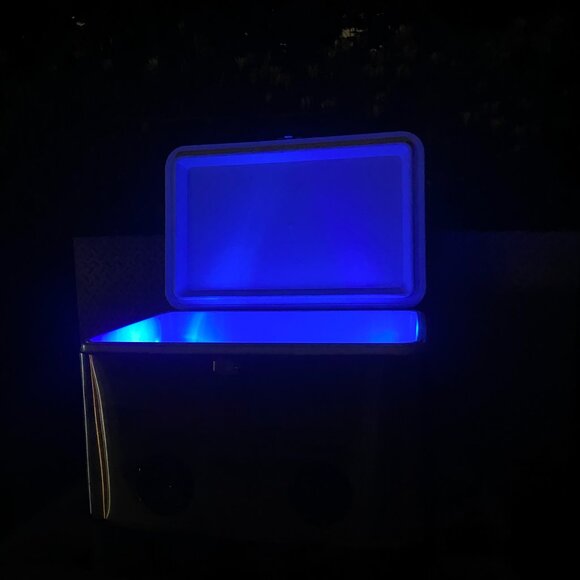 Coors Light Beer Stainless Cooler Bluetooth Speakers LED Lights - Picture 2 of 14
